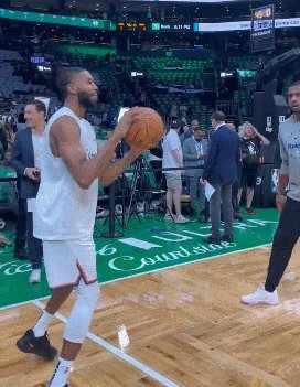 开云体育官网-揭幕战最大赢家是篮网？大桥改换投篮姿势丢失准星