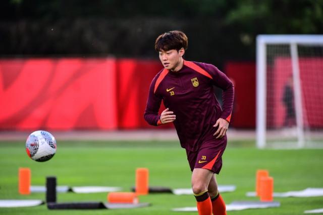 开云体育官网-突发！高准翼患阑尾炎恐缺战泰国 王振澳有望上位